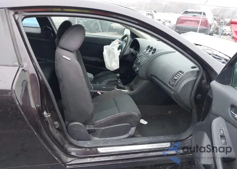 2010 Nissan Altima 2.5 S из США, поврежденный, VIN 1N4AL2EP0AC177361